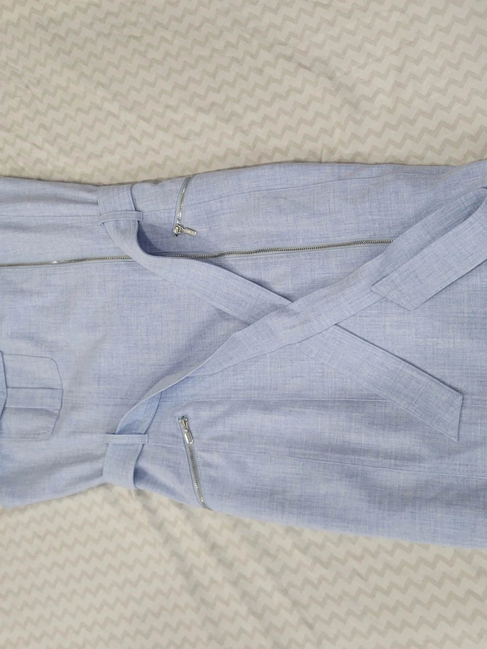 Calvin Klein Sleeveless Light Blue Zip-Front Sheath Dress - Picture 4 of 14